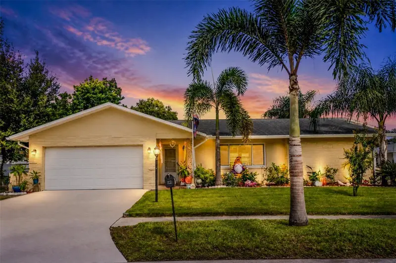 161 Sunward Ave, FL