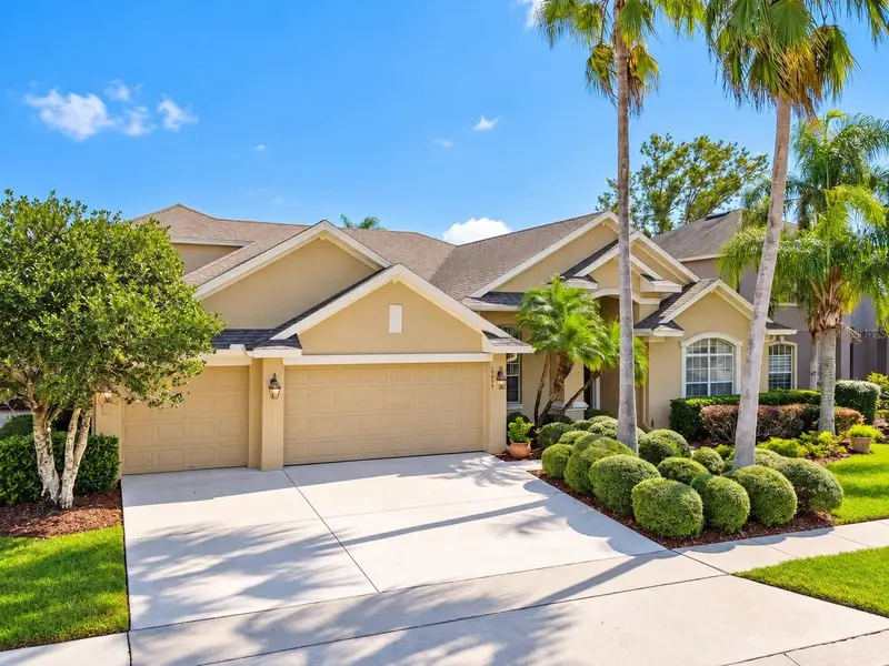 14542 Riviera Pointe Dr, FL