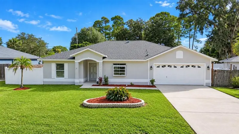 3043 Yule Tree Dr, FL