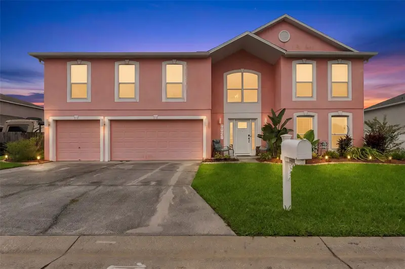 6028 Sunset Vista Dr, FL