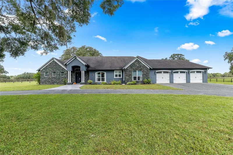 12330 Nw 35th St, FL