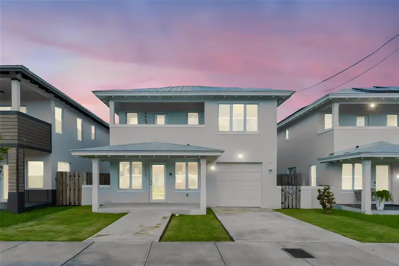 17970 Sw 105th Ave, FL