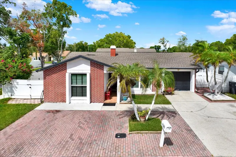 9309 Ashfield Ct, FL