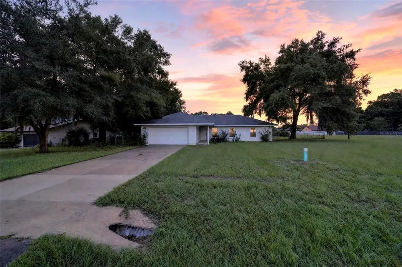 248 Bahia Cir, FL
