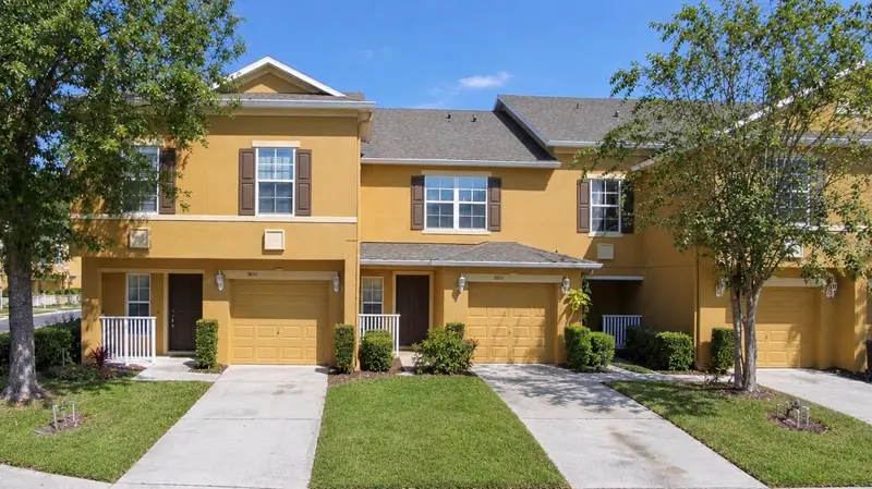 3820 Silverbell Loop, FL