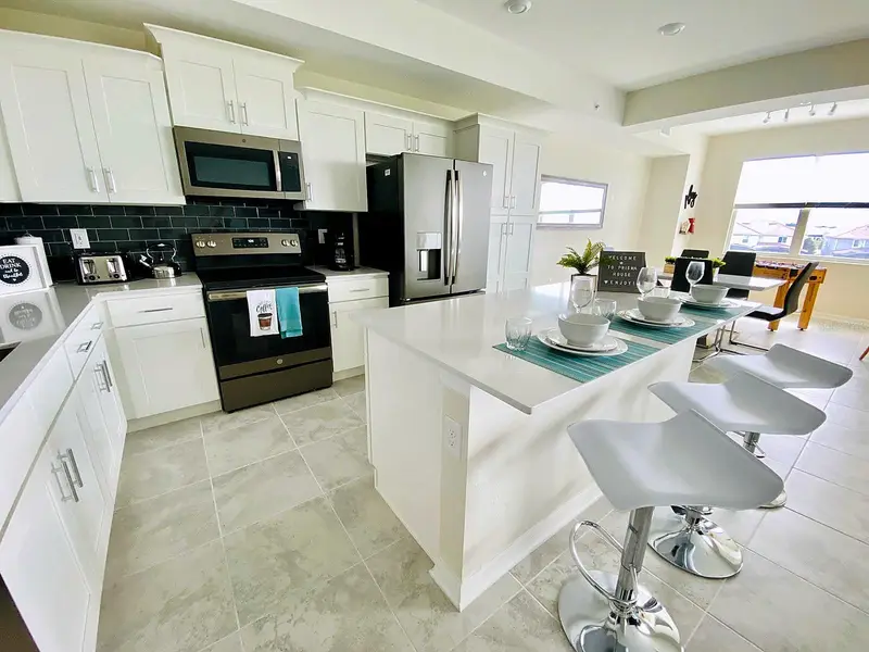 3121 Paradox Cir #307, FL