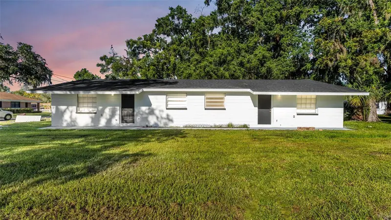 1412 E Renfro St, FL