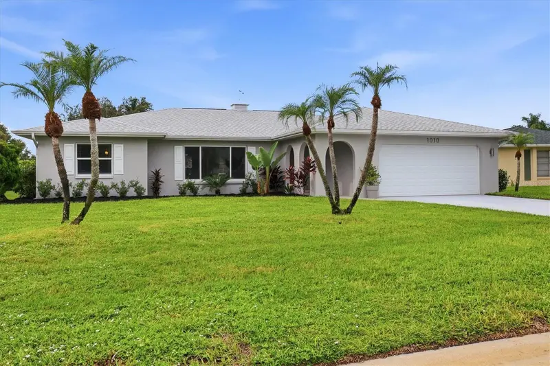 Venice Gardens listing