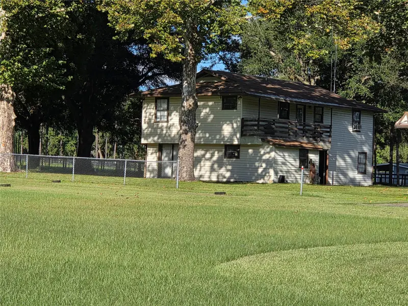 950 W Highway 316, FL
