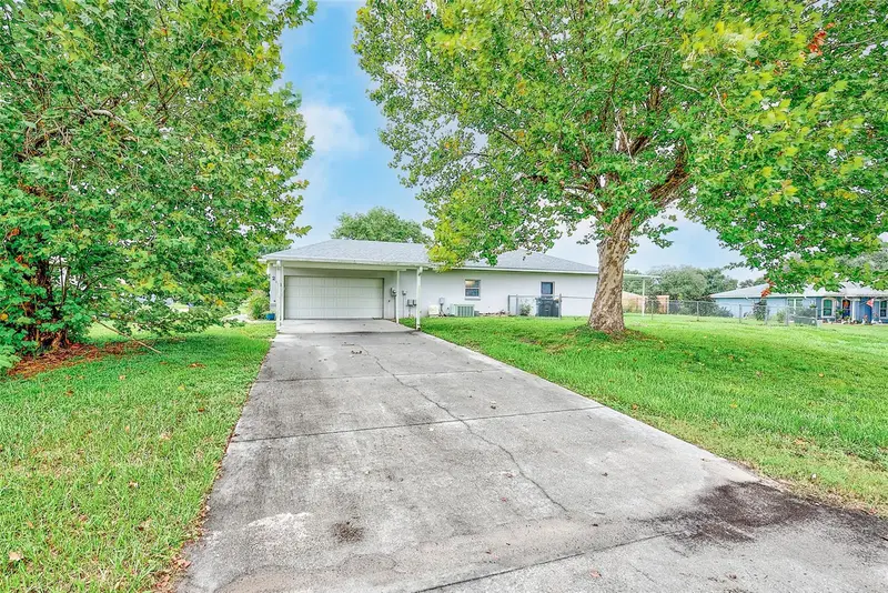 209 White Cliff Blvd, FL