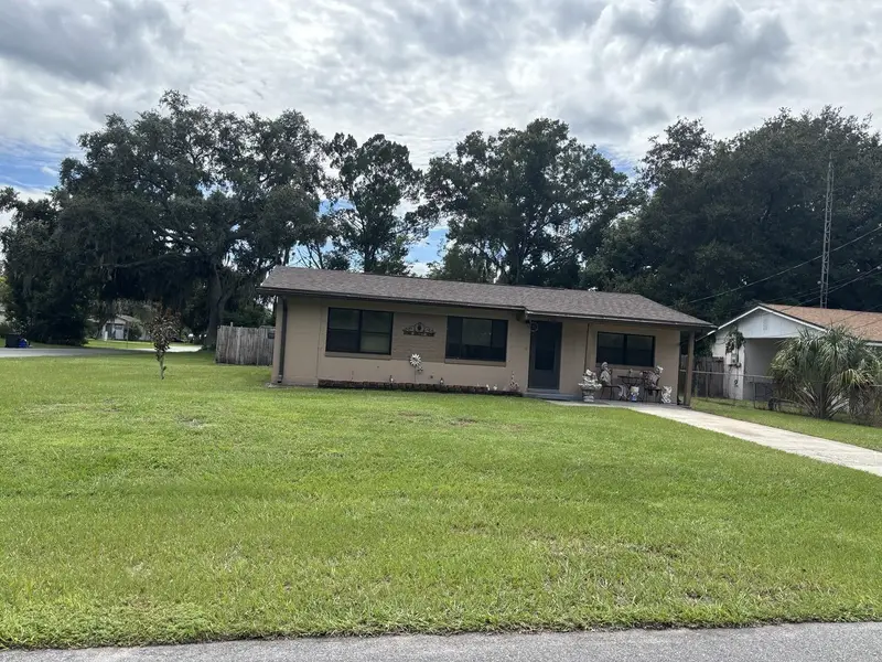 1701 W 2nd St, FL