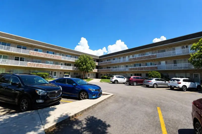 2426 Persian Dr #64, FL