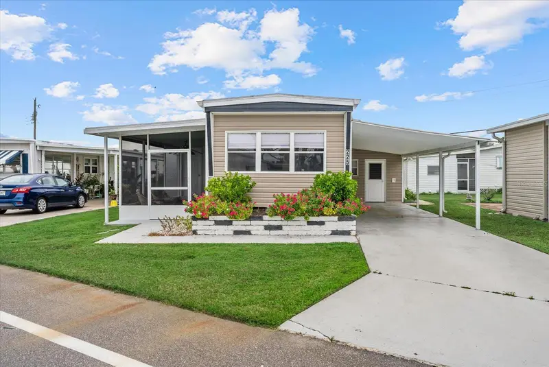 Harbor Cove listing