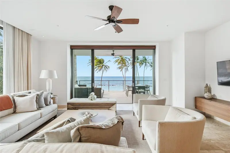 3331 West Beach Residences #3331, PR