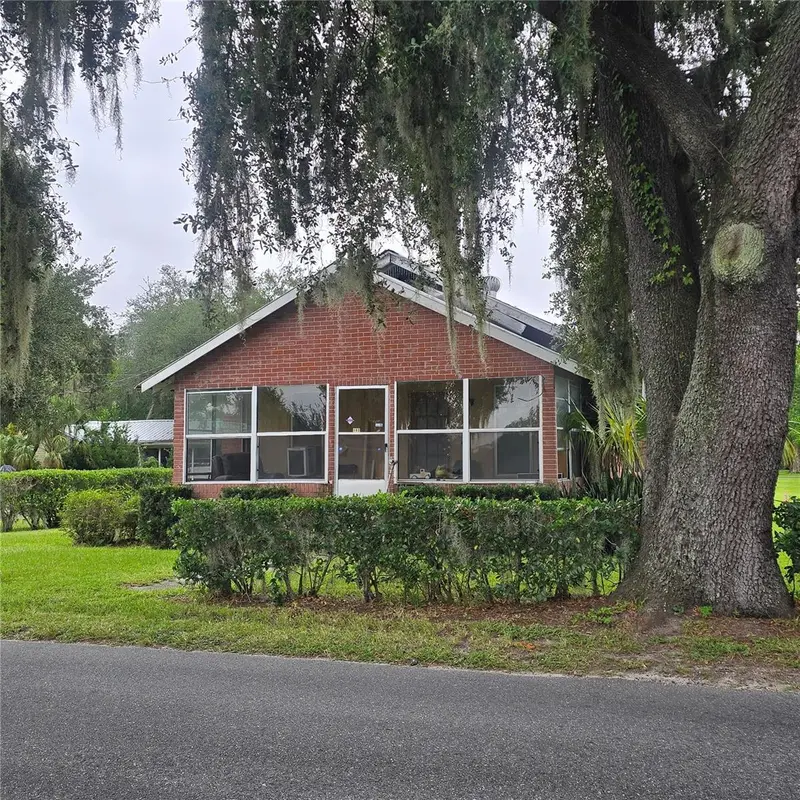 1801 W Granfield Ave, FL