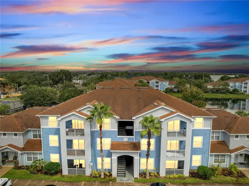 5974 Lake Pointe Village Cir #110, FL