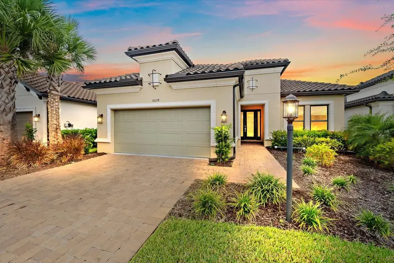 10128 Morning Mist Ln, FL