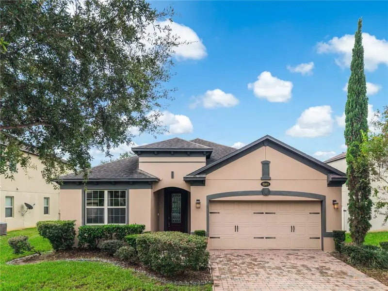 5201 Appenine Loop E, FL
