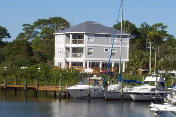 331 Anclote Rd #102, FL