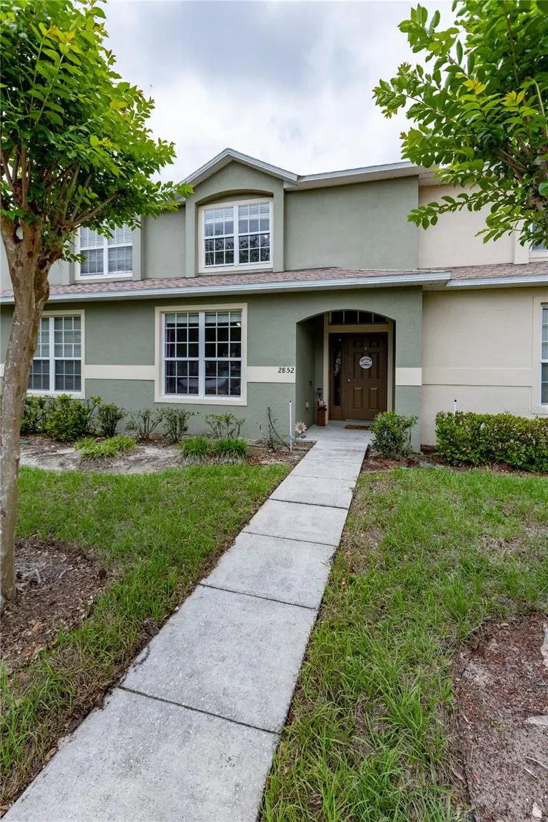 2852 Tanzanite Ter, FL