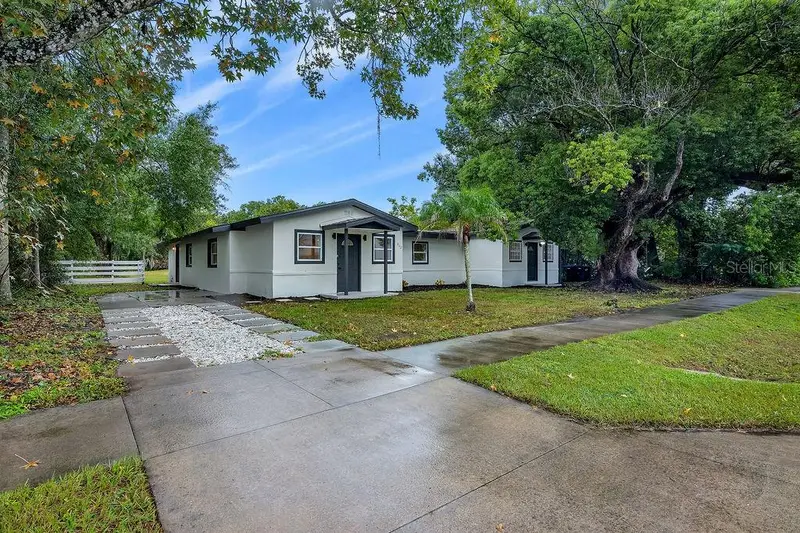 842 Dennis Ave, FL