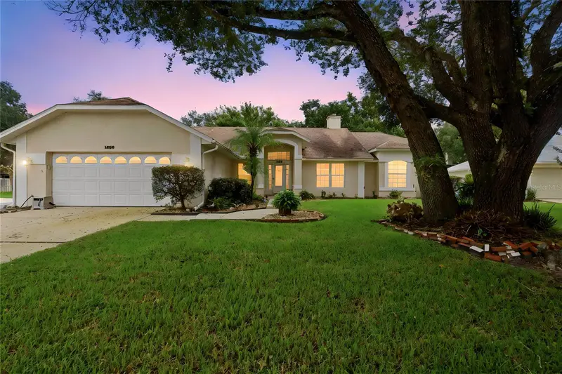 1539 Hawkesbury Ct, FL
