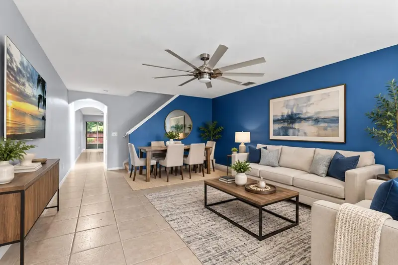 212 Carina Cir, FL