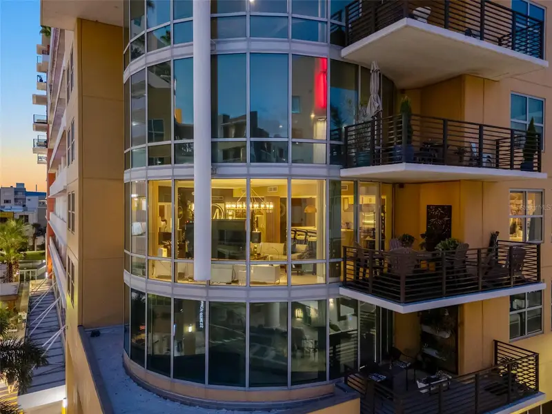 1208 E Kennedy Blvd #410, FL