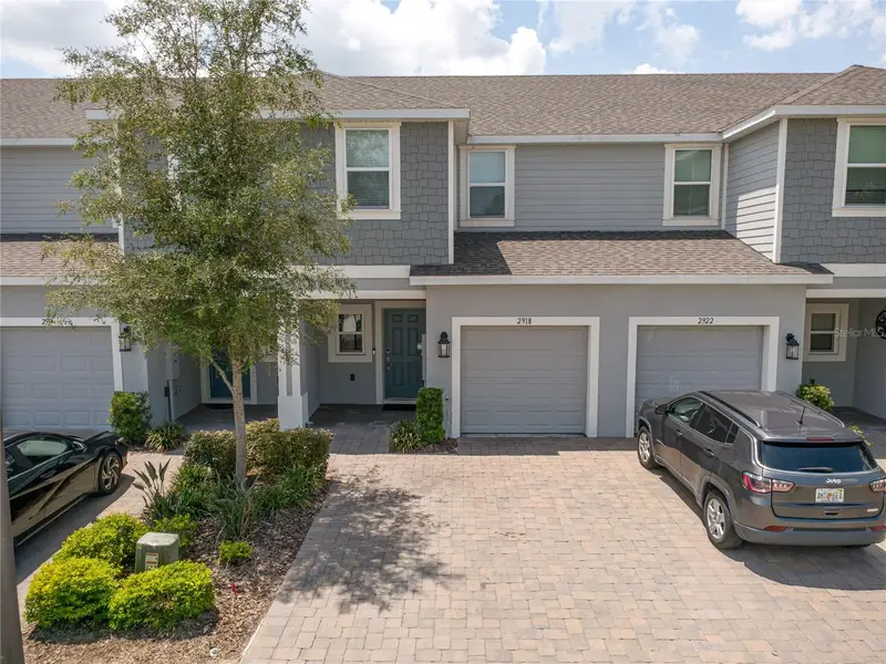 Bella Vita listing