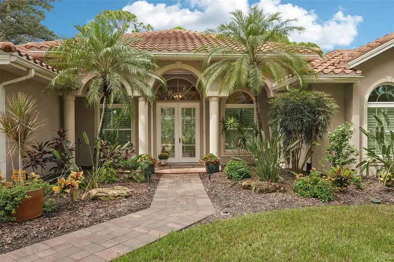 Venice Golf & Country Club listing