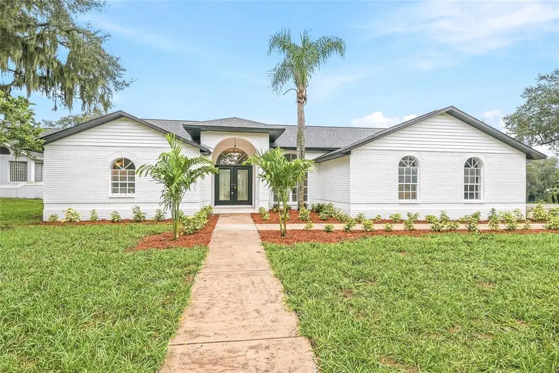 2602 S Miller Rd, FL