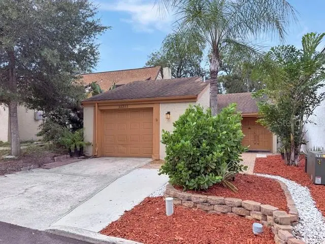 12233 Saddle Strap Row, FL