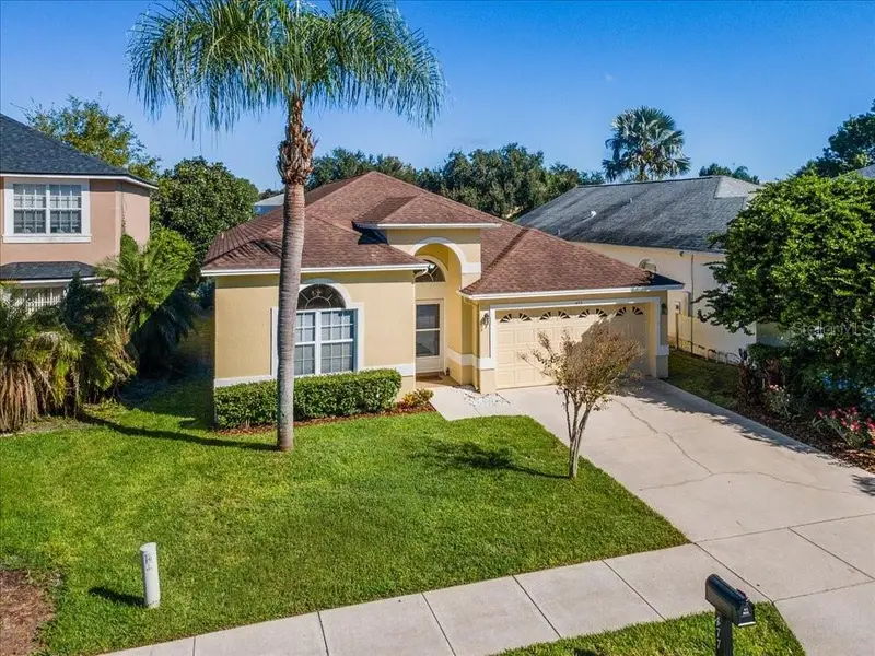 477 Lakepark Trl, FL
