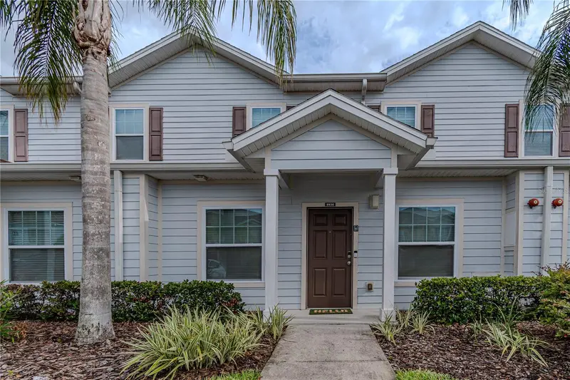 8930 Shine Dr, FL