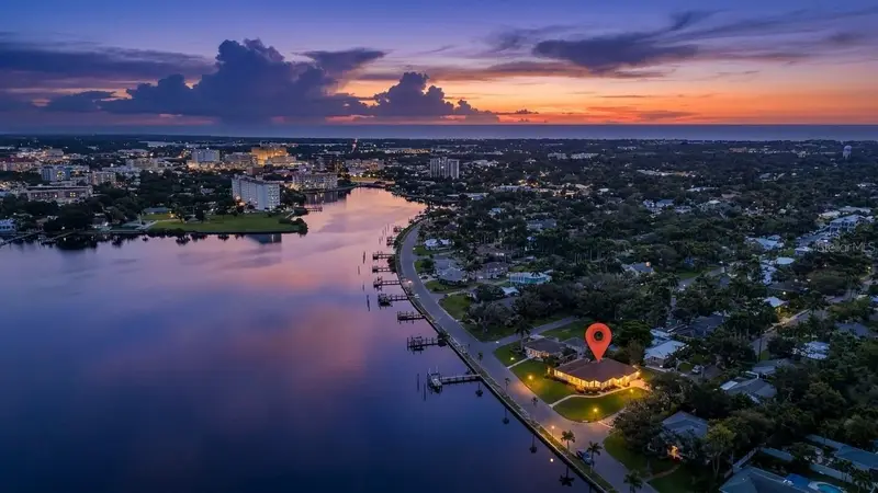 2305 Riverview Blvd, FL