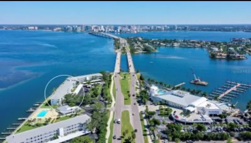 775 John Ringling Blvd #24, FL