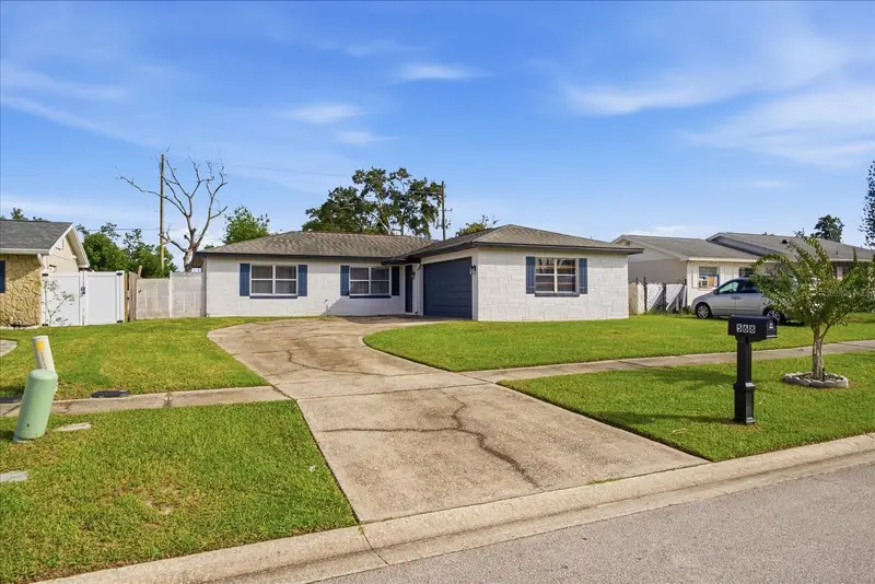 568 Tulane Dr, FL