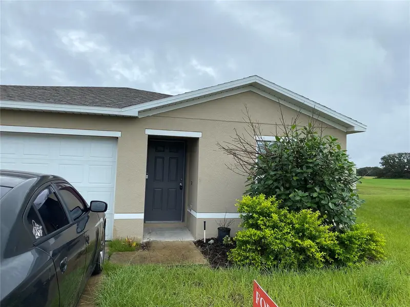 1746 Nebraska Loop, FL