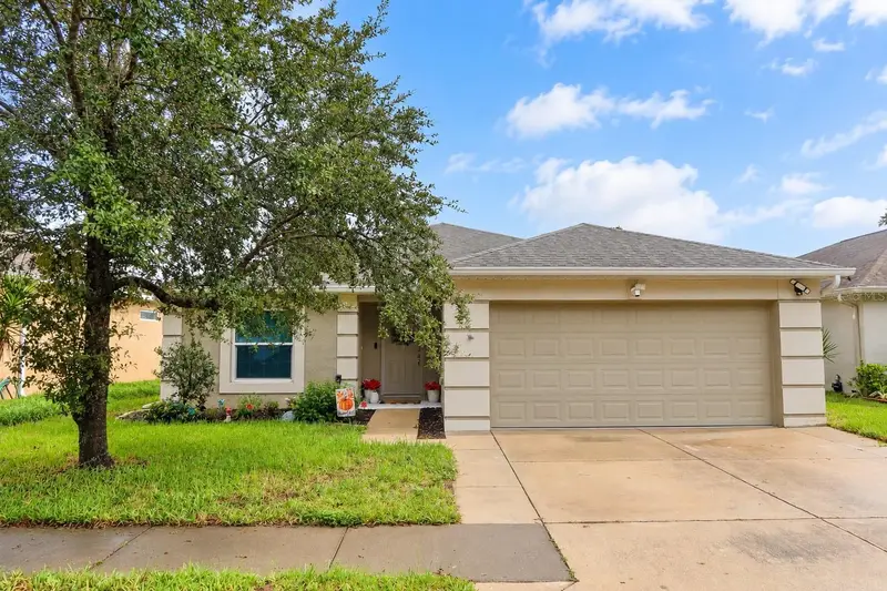 7816 Harbor Bridge Blvd, FL