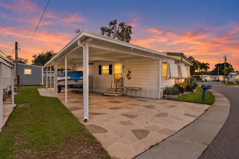 70 Schooner Dr #70, FL