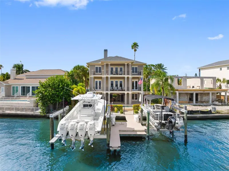 505 Harbor Dr, FL