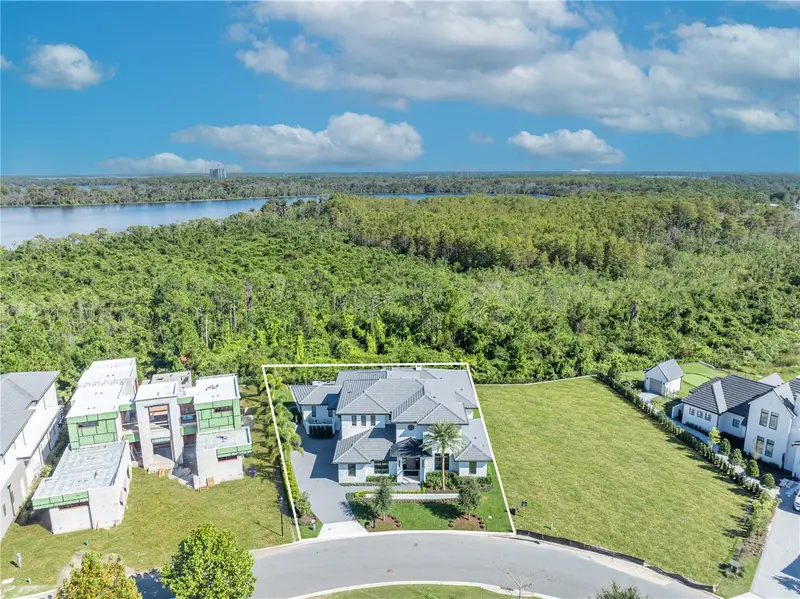 11043 Cromwell Rd, FL