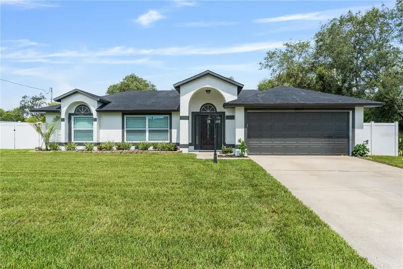2685 Groveland Ave, FL