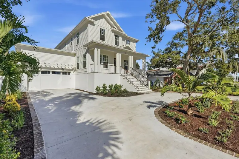 822 Snell Isle Blvd Ne, FL