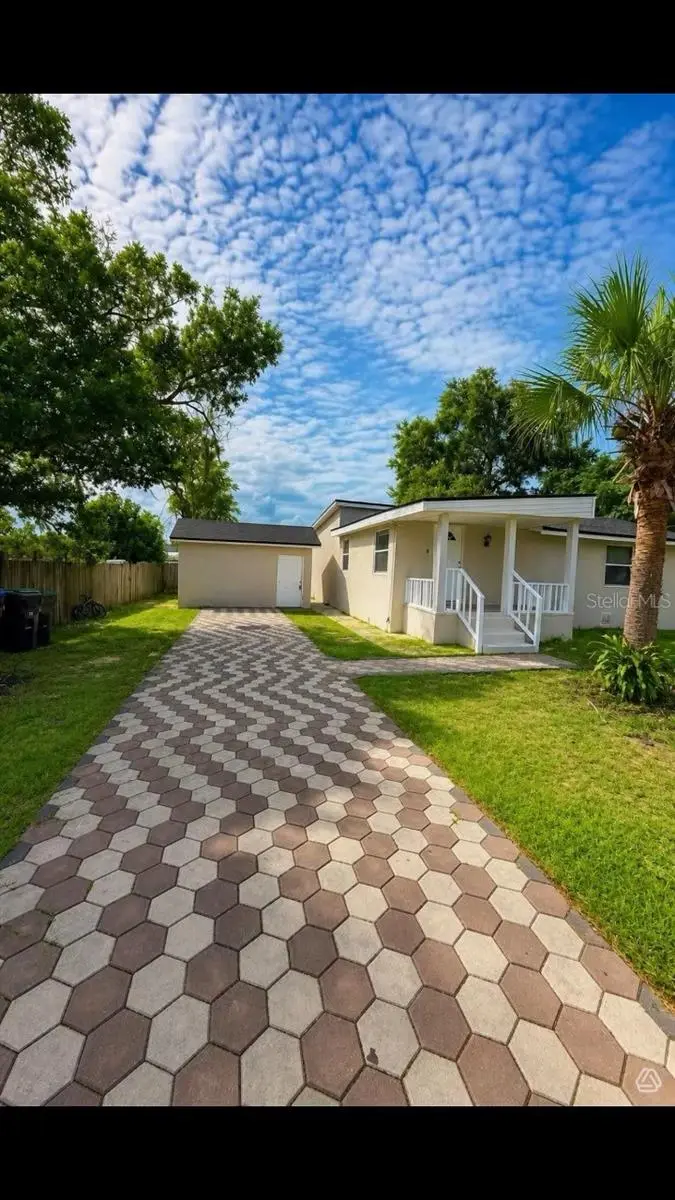 430 3rd St, FL