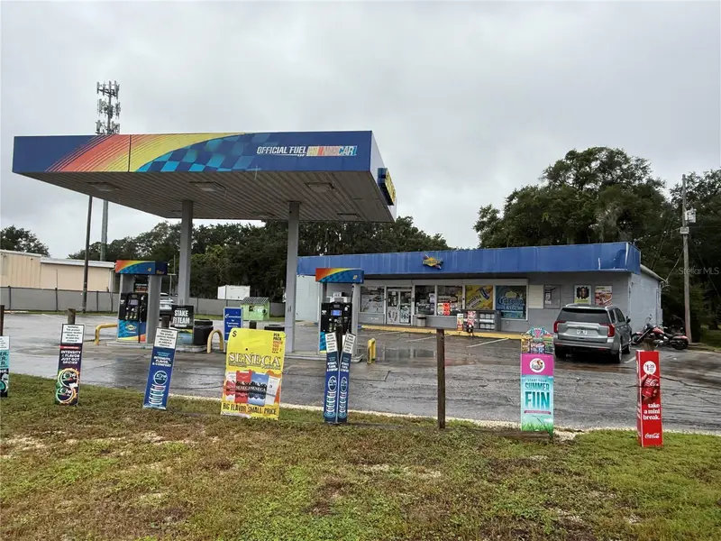 9945 Se Highway 42, FL