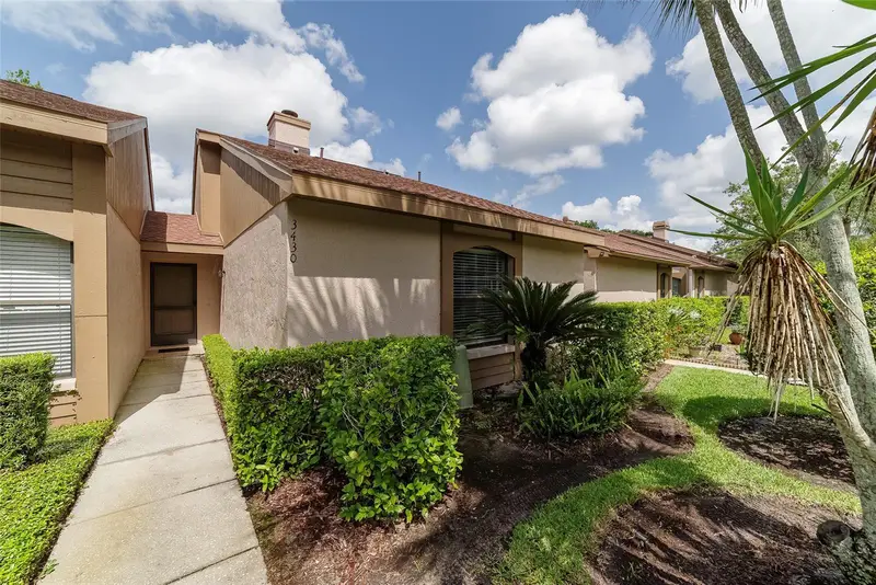 3430 Hillmoor Dr, FL