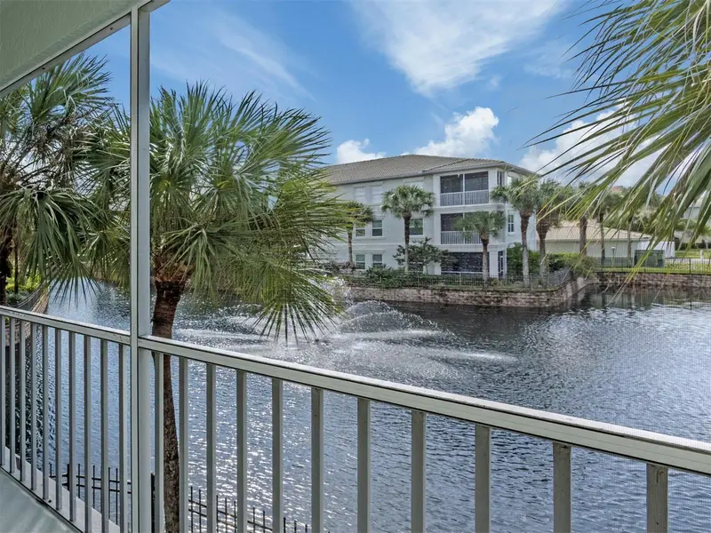 700 Gardens Edge Dr #721, FL