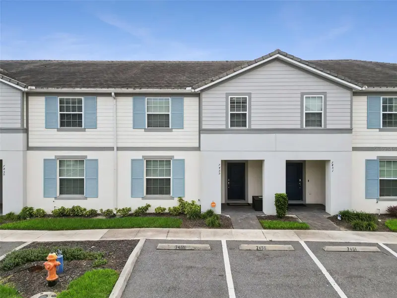 7455 Oakmoss Loop, FL