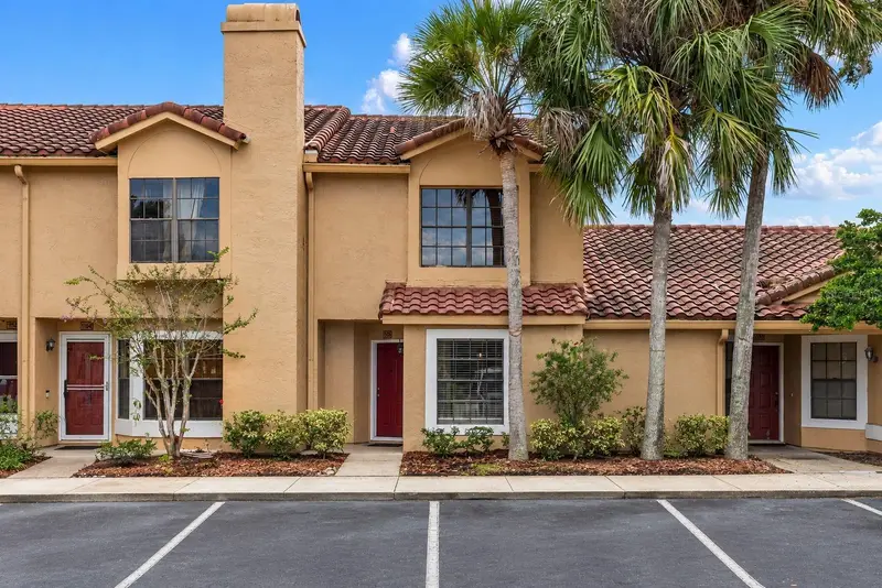 1156 N Fairway Dr #1156, FL